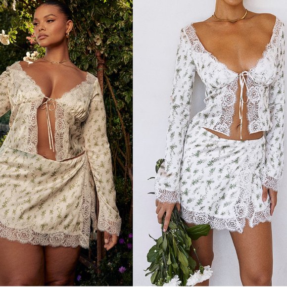 HOUSE OF CB 'Clarissa' Garden Print Lace Trim Top NWOT - Picture 2 of 6